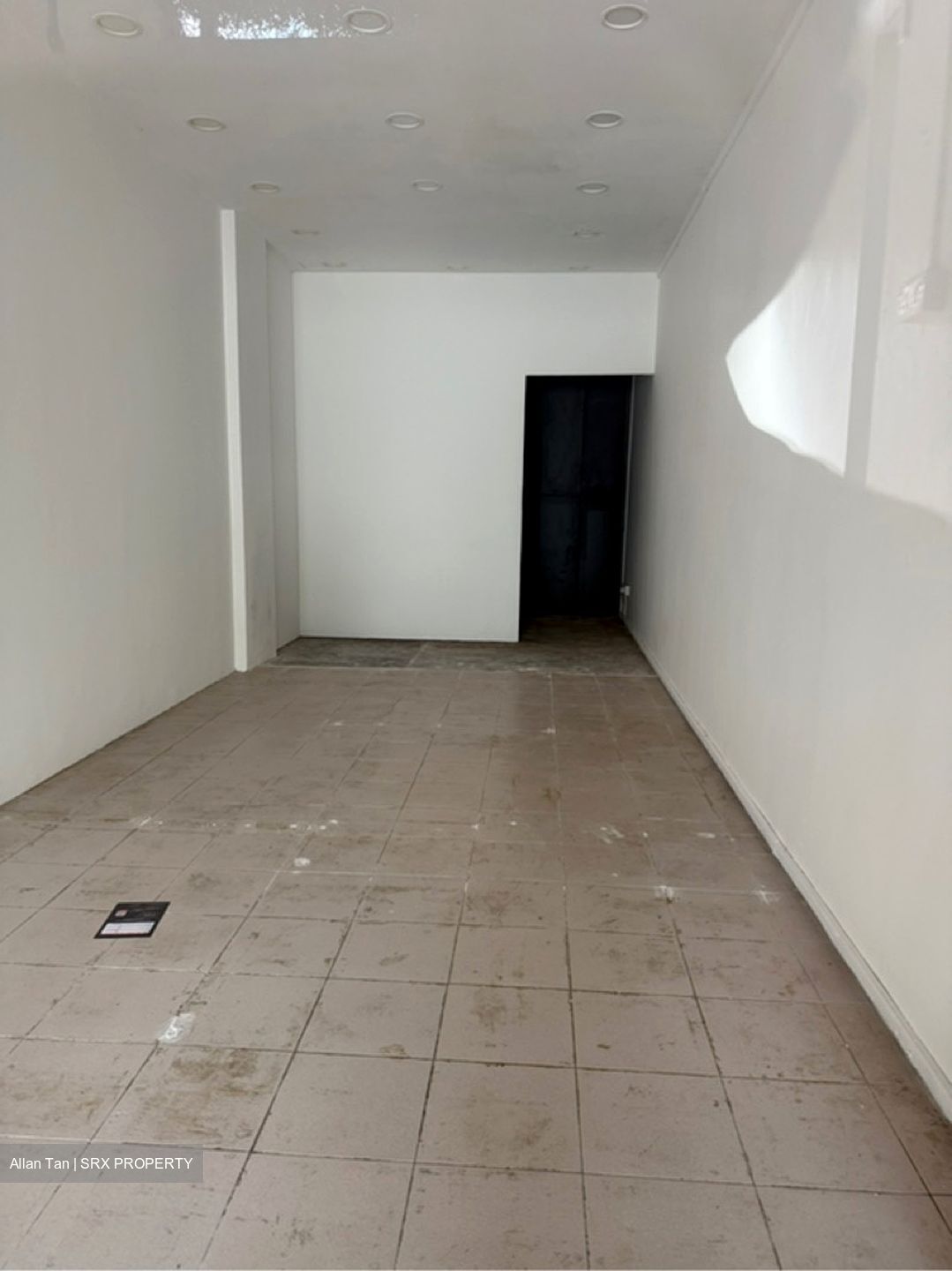 Ang Mo Kio Avenue 8 (D20), Retail #603593541